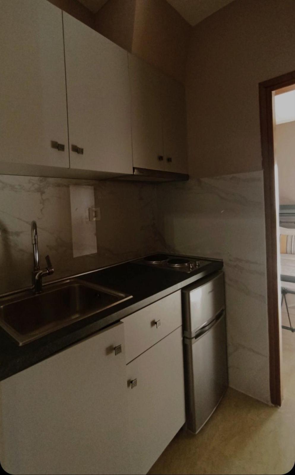 Horizon Blue Apartment Loutsa  Bagian luar foto
